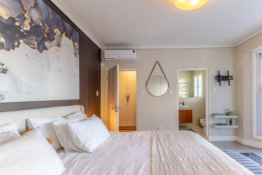 To Let 3 Bedroom Property for Rent in Sea Point Western Cape